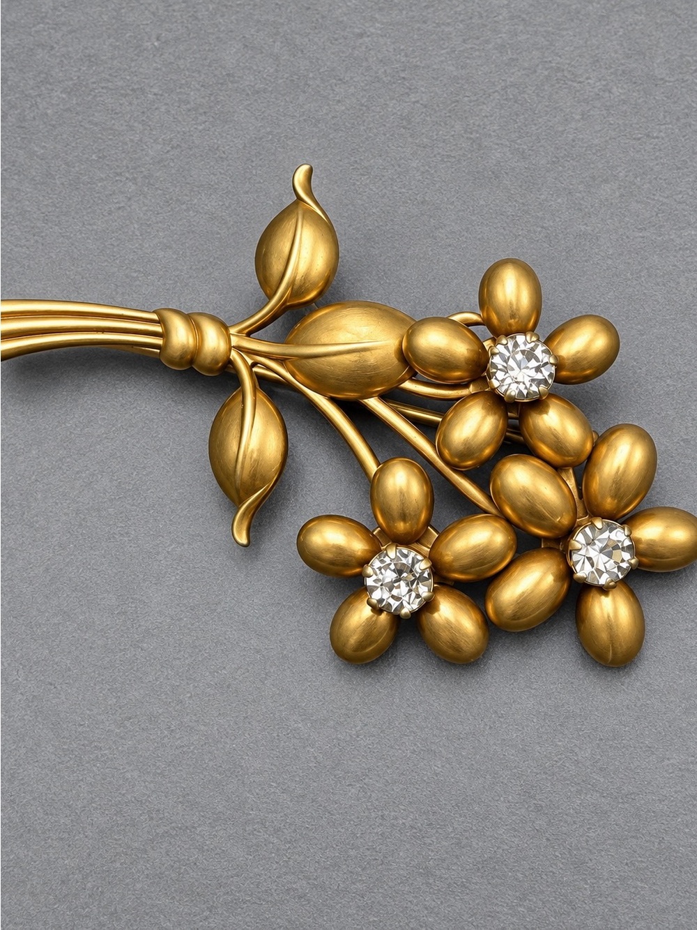 Vintage Floral Spray Brooch #cz408